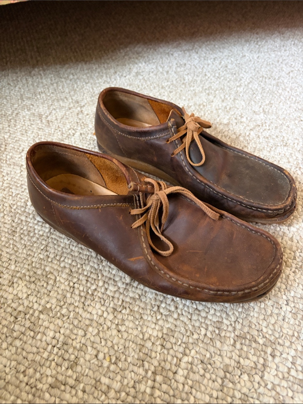 Clarks Men's Two-Tone Brown Leather WALLABYS Sebago Chukka Boots